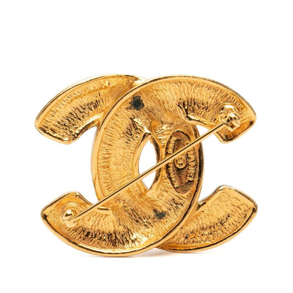 CHANEL Gold Logo Brooch - Picture 2 of 4